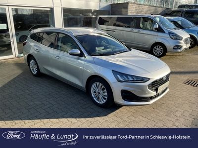 FORD Focus Turnier Titanium Navi digitales Cockpit LED Dyn. Kurvenlicht Scheinwerferreg.