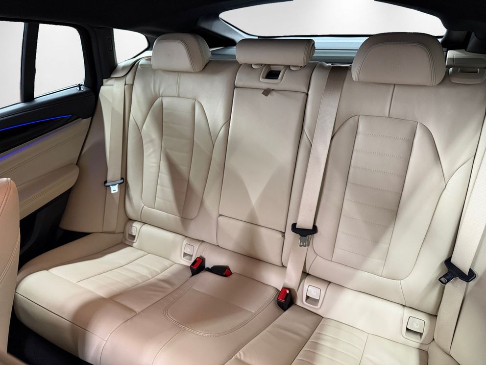 ALPINA XD4 AHK+H&K+AppleCarplay+Memory+Adapt.-LED+SHZ