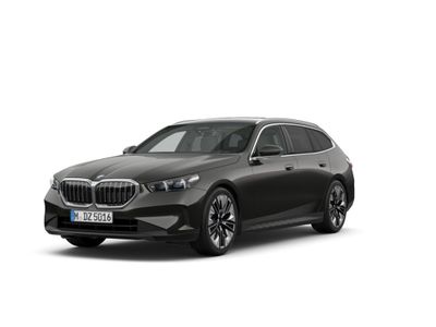 BMW 520 iA Tou. M-Sport AHK MemorySitze Pano. 360°