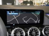 MERCEDES-BENZ GLA 200 d AMG NIGHT MULTI 360 AHK KAMERA PANO