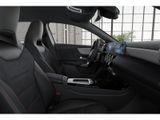 MERCEDES-BENZ A 180 // AMG KAMERA SPUR PDC SHZ