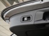 MERCEDES-BENZ GLA 200 d AMG NIGHT MULTI 360 AHK KAMERA PANO