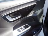 MERCEDES-BENZ E 200 T , AVANTGARDE AHK DISTR KAMERA SPUR PDC