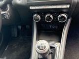 RENAULT Captur Intens II +Navi+Sitzheizung+Kamera+AHK+