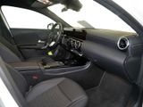 MERCEDES-BENZ A 200 d , PROGRESSIVE AHK KAMERA PANO SPUR PDC