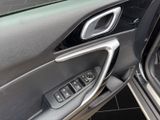 KIA XCeed 1.6 Plug-in Spirit 18"+SITZ&LENKRADHEIZUNG