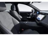 MERCEDES-BENZ E 300 de T-Modell mit EQ Hybrid Technologie AMG