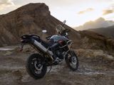 TRIUMPH Tiger 900 Desert Edition MY26 Akrapovic
