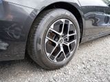 MERCEDES-BENZ E 200 4M , AVANTGARDE 360 AHK DISTR KAMERA SPUR