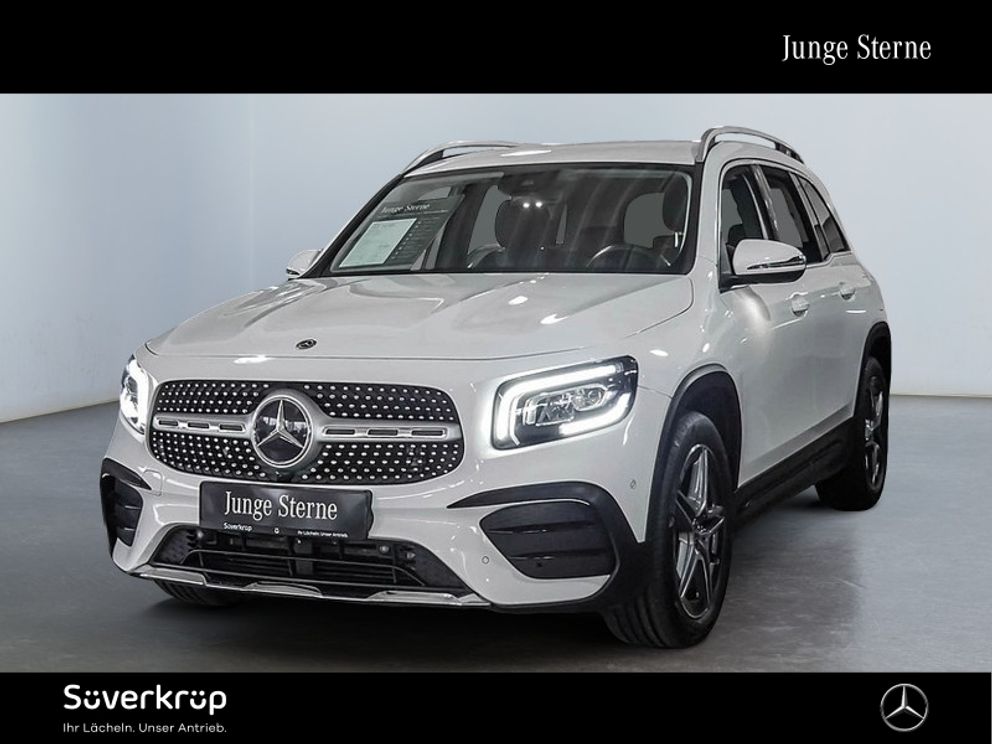 MERCEDES-BENZ GLB 250 4M AMG PREMIUM KAMERA SPUR PDC SHZ