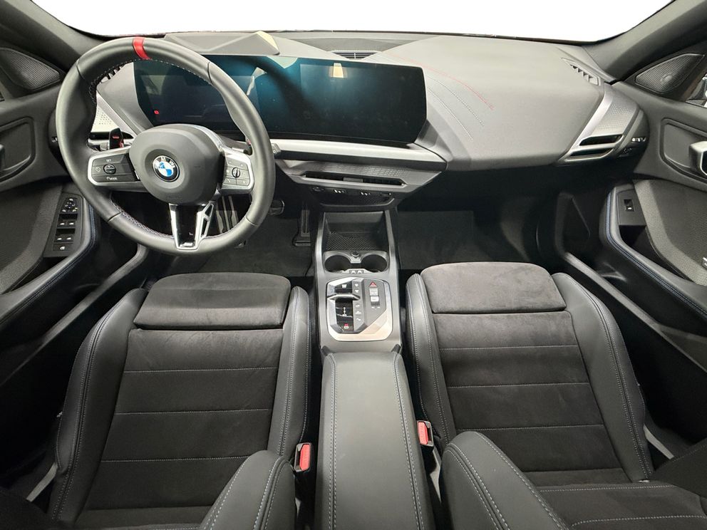 BMW M135 i xDrive M Sport Pro Adapt.LED+HUD+H&K+SHZ