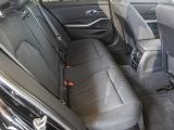 BMW 318 d+AHK+Navi+DAB+LED+e-Sitze+PDCv+h+Temp+SHZ