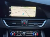 ALFA ROMEO Giulia Ti Q4 Technologiepaket + 1. Hand