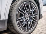 MERCEDES-BENZ GLA 200 AMG NIGHT SPUR DISTR PANO AHK 360 PDC