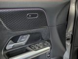 MERCEDES-BENZ EQA 250+ , AMG SPUR STANDH KAMERA PDC SHZ