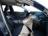 MERCEDES-BENZ C 220 d T //  AVANTGARDE MEMO AHK DISTR KAMERA