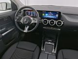 MERCEDES-BENZ GLA 200  PROGRESSIVE AHK KAMERA PANO SPUR PDC
