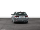 BMW 330i xDrive Touring