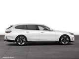BMW 550e xDrive Touring
