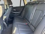 BMW 320 d Touring Pano HUD Temp Sportsitze Ambiente