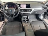 BMW 118 i Advantage LED+SHZ+PDC+AppleCarplay+Navi