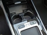 MERCEDES-BENZ GLB 180 , PROGRESSIVE AHK DISTR KAMERA PANO SPUR