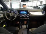 MERCEDES-BENZ GLA 200 d AMG NIGHT MULTI 360 AHK KAMERA PANO