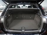 MERCEDES-BENZ GLA 200 d AMG NIGHT 360 AHK DISTR KAMERA SPUR