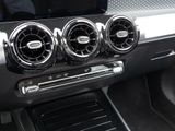 MERCEDES-BENZ GLB 220 4M // SPUR KAMERA PDC SHZ