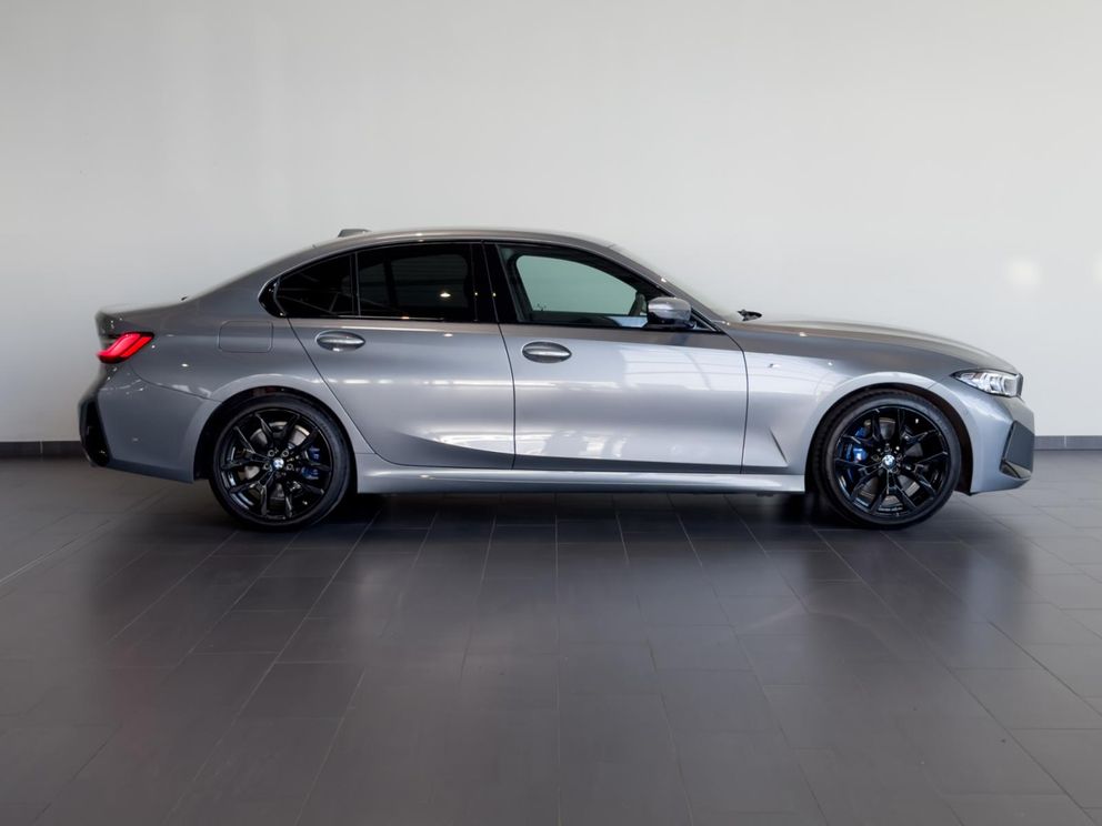 BMW 320 i Limousine M Sport Memory+Temp+Adapt.LED