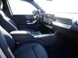 MERCEDES-BENZ GLB 200 d PROGRESSIVE SPUR PANO AHK DISTR PDC