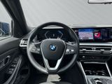 BMW 320 d xDrive Touring Pano H/K HUD Adaptiv-LED
