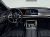 BMW M760e xDrive Limousine