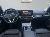 BMW 330 e xDrive Touring AHK PDC v+h Driving Assistant