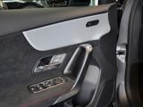 MERCEDES-BENZ A 200 d AMG NIGHT MULTI DISTR KAMERA SPUR PDC