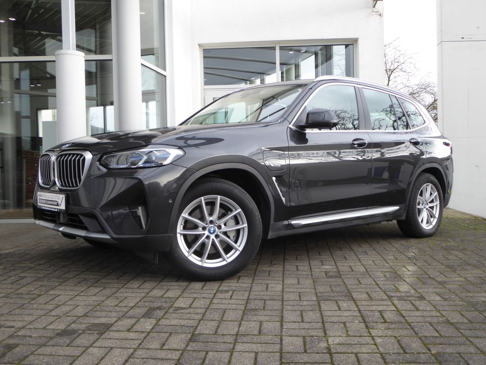 BMW X3 xDrive30e Laser Head Up Leder Harman Kardon