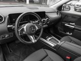 MERCEDES-BENZ GLA 180 , PROGRESSIVE SPUR PANO KAMERA PDC SHZ