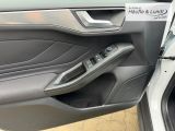 FORD Focus Turnier Titanium ACC LED Rückfahrkam.
