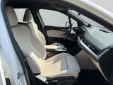 BMW 218 Active Tourer d Luxury Line HUD Sportsitze