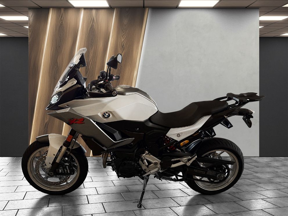 BMW F 900 XR 4-Pakete+Kurvenlicht+Headlight-Pro+