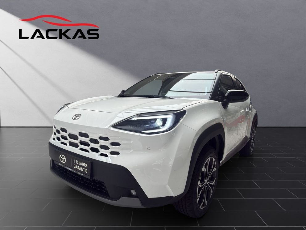 TOYOTA Yaris Cross Hybrid FWD Teamplayer *Technik*SHZ*