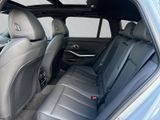 BMW 320 iA M-Sport Touring ACC Panorama LenkradHZG
