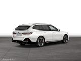 BMW 550e xDrive Touring