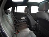 MERCEDES-BENZ GLA 200 , AMG MULTI KAMERA PANO SPUR PDC SHD SHZ