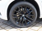 BMW X5 30dxMSport+Panorama+AHK+Navi+HUD+Leder+RFK+LED