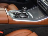 BMW X5 30dMSport+Panorama+AHK+Navi+HUD+e-Sitze+Leder