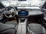 MERCEDES-BENZ E 300 de T-Modell mit EQ Hybrid Technologie AMG