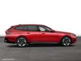 BMW 550e xDrive Touring