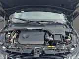LAND ROVER Range Rover Evoque P300e R-Dynamic SE AHK