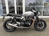 TRIUMPH Speed Twin 1200 MY25 4 Jahre Garantie Kurven-ABS
